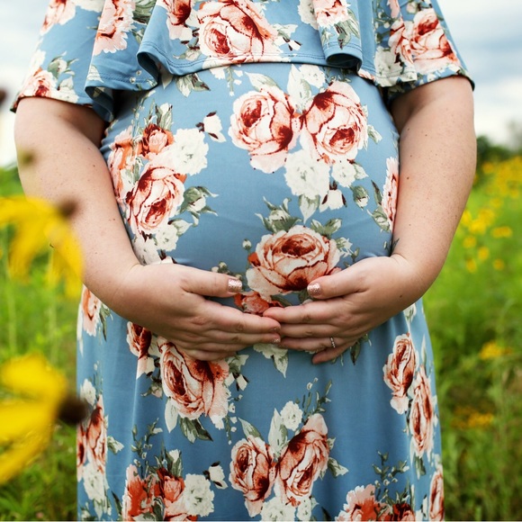 Hello Miz Maternity Dress - Picture 5 of 5